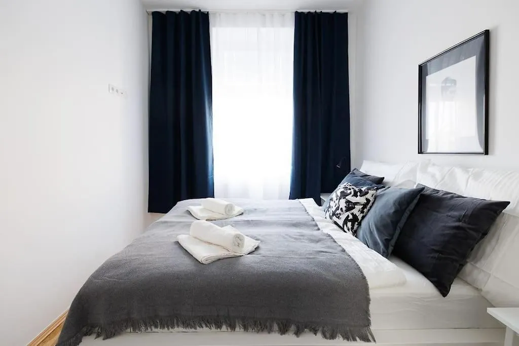 Modern Central City Apartment - Netflix 2 Bedroom Viena Austria